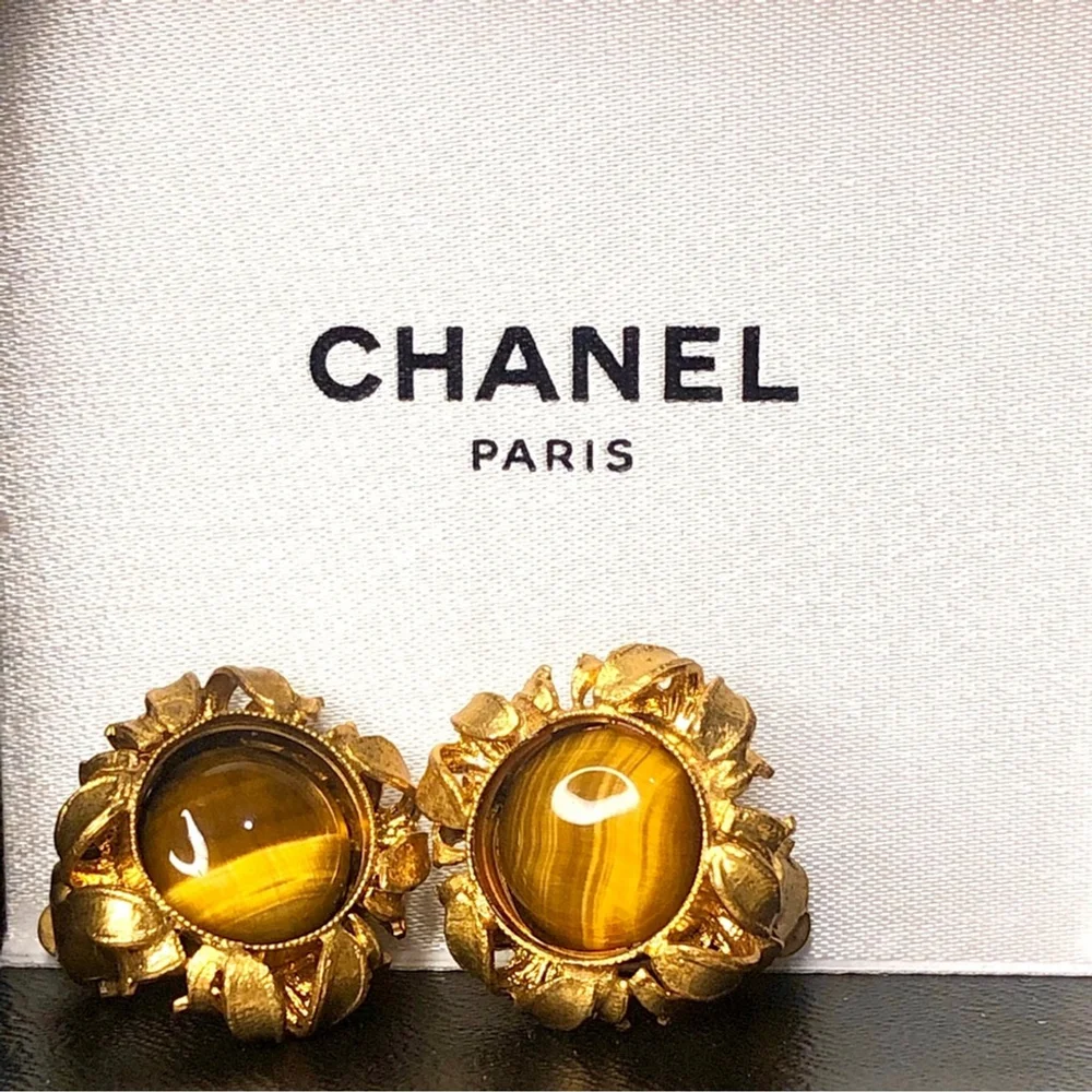 CHANEL 24k Gold Plated Tiger’s Eye Cabochon Clip On Earrings with Box